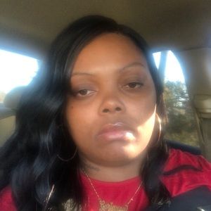 Meet your Posher, Cierra